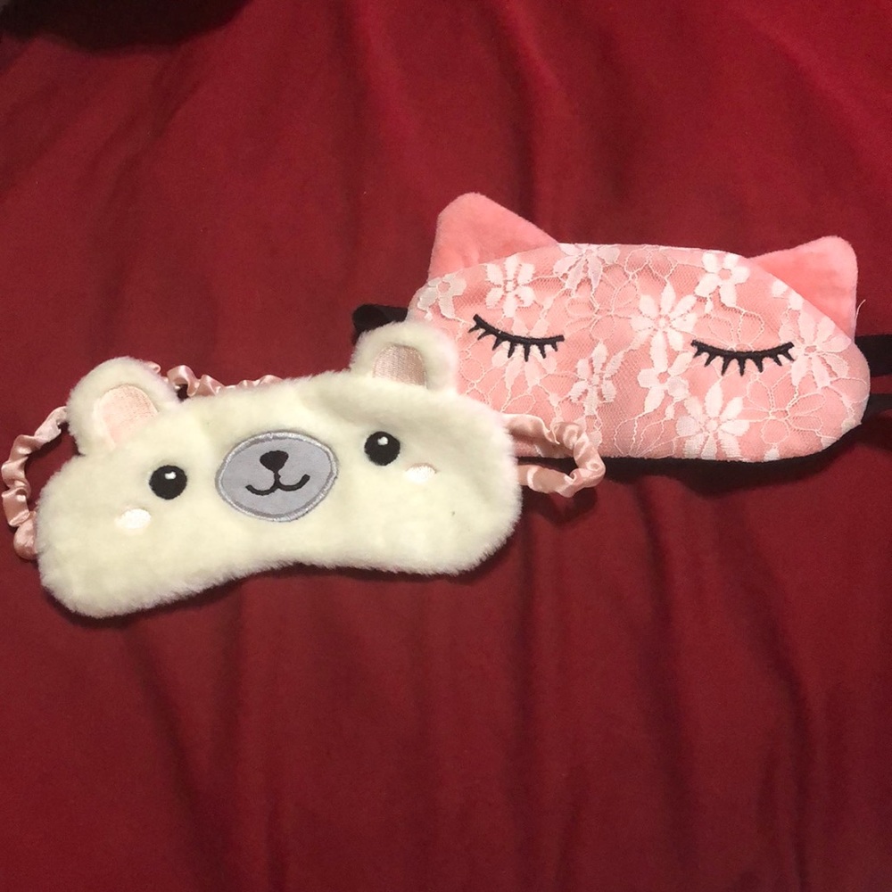 Pair of kawaii sleeping masks 😴
